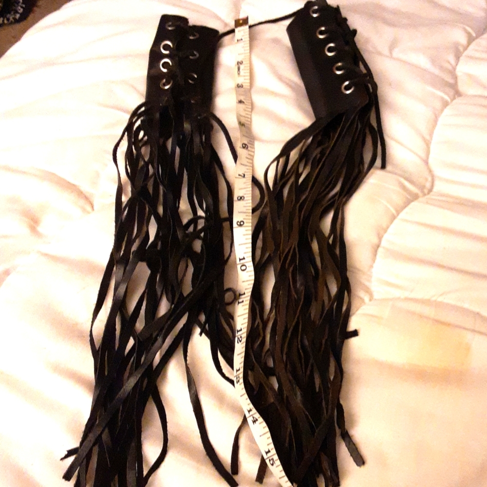 BLACK LEATHER HANDLEGRIPS/PONYTAIL HOLDER$40 today!!!!!